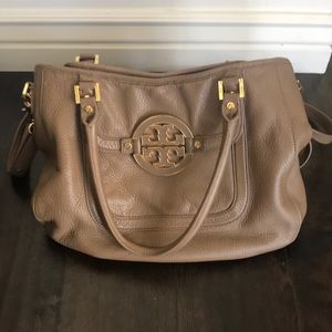 Tory Burch Purse in great shape!